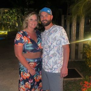 Meet your Posher, Whitney